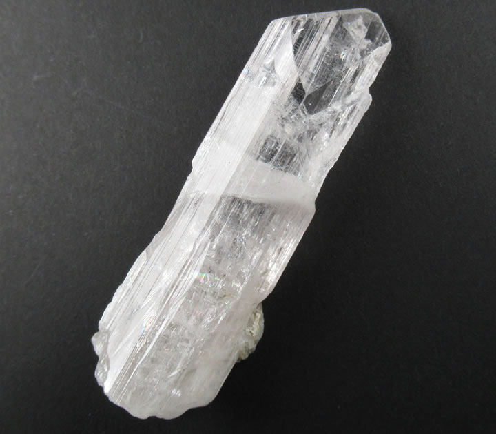 楽天市場】ピンクダンビュライト結晶 虹あり 高品質 パワーストーン