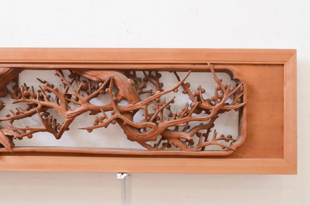 寺院建築の細部、彫刻木材、華麗な金具 オブジェ アンティーク 寺院