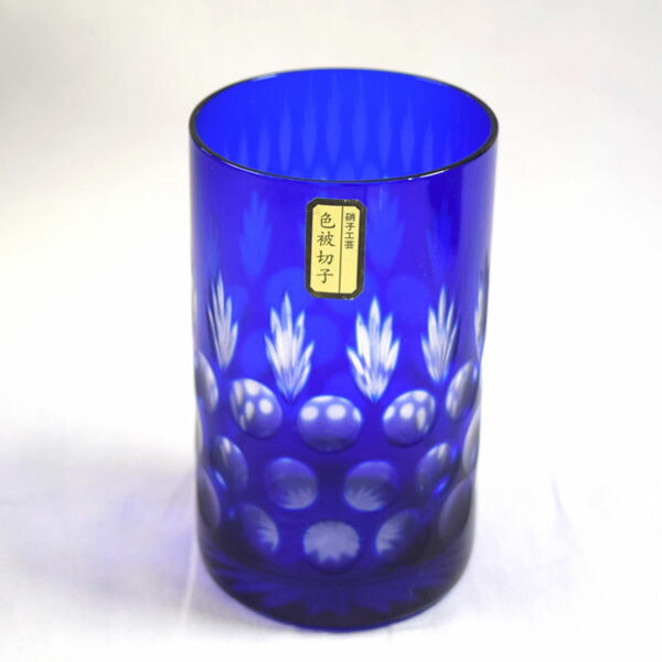 1618 色被せガラス藍切子未使用