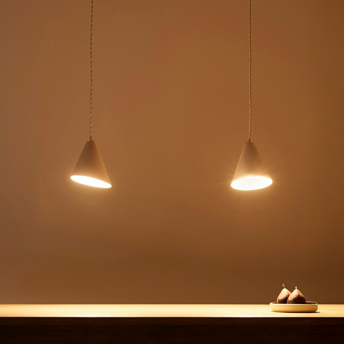 新品 アートワークスタジオ ペンダントライト コーンペンダント 北欧