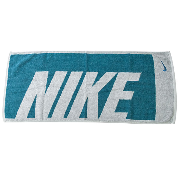 楽天市場】文字刺繍入り ナイキ ジャガードタオル ミディアムII 35