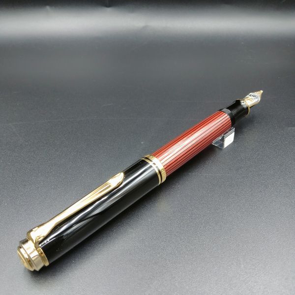 ペリカン スーベレーン800 M800 [ボルドー] (万年筆) 価格比較 - 価格.com