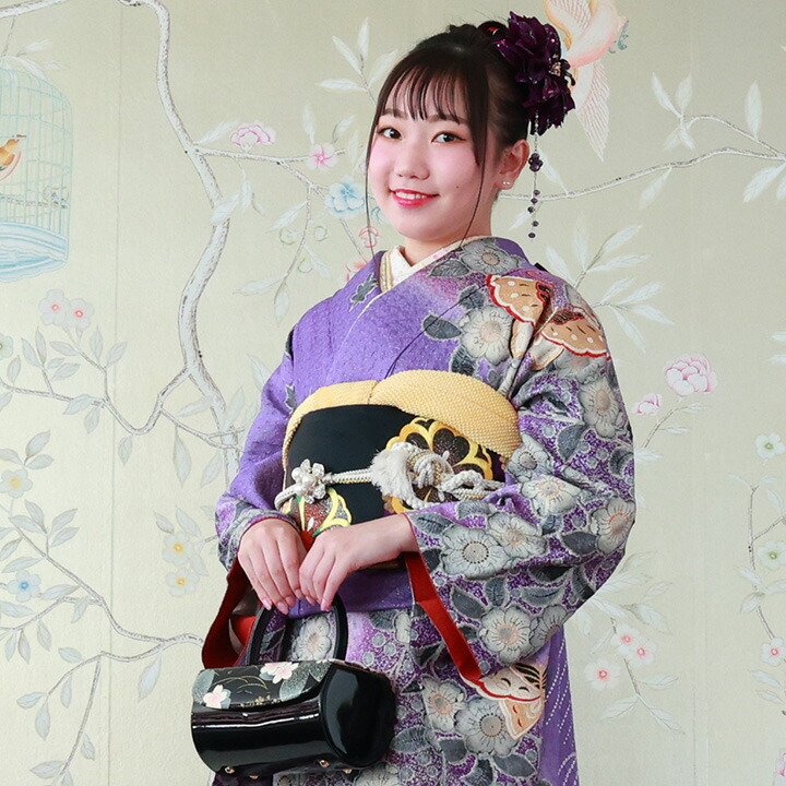 美しい振袖 グレー青紫 蝶模様