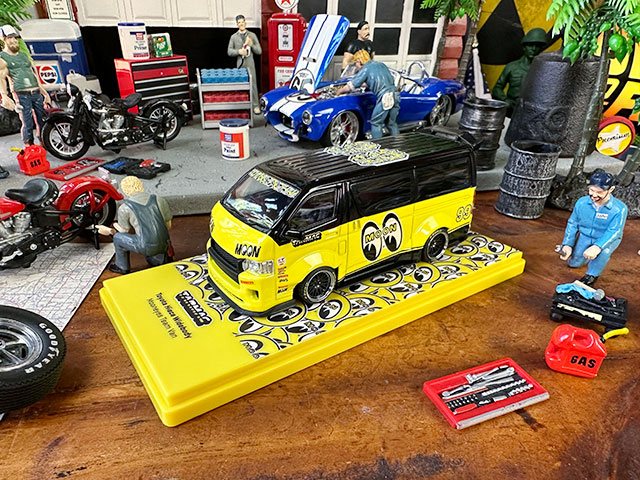 楽天市場】ターマックワークス×ムーンアイズ 限定コラボミニカー