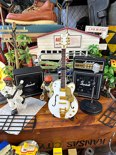 90年頃 激レア！ブライアンセッツァー ストレイキャッツグレッチ 額付