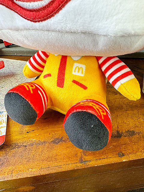 McDonald's マクドナルドアメリカ限定ドナルド愛犬ぬいぐるみサンデー