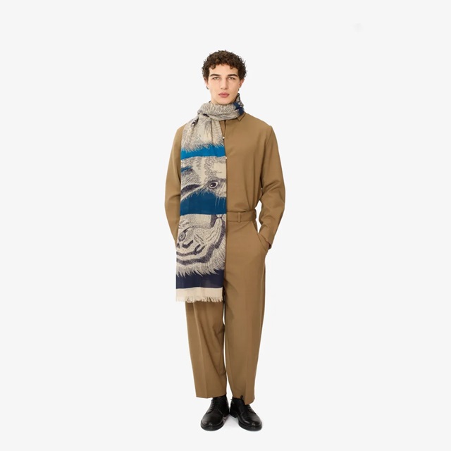 新品INOUI EDITIONS プリント 動物柄マフラー定価2.2万円 楽天市場