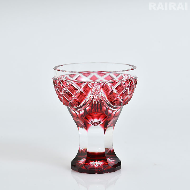 薩摩切子帯留 赤色カットガラス 楕円形 木箱付き