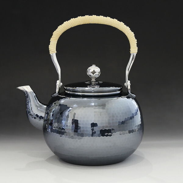 純銀 鎚目 蓋付き 菓子器 茶道具 共箱有り 重量約185g マリ様 純銀 鎚