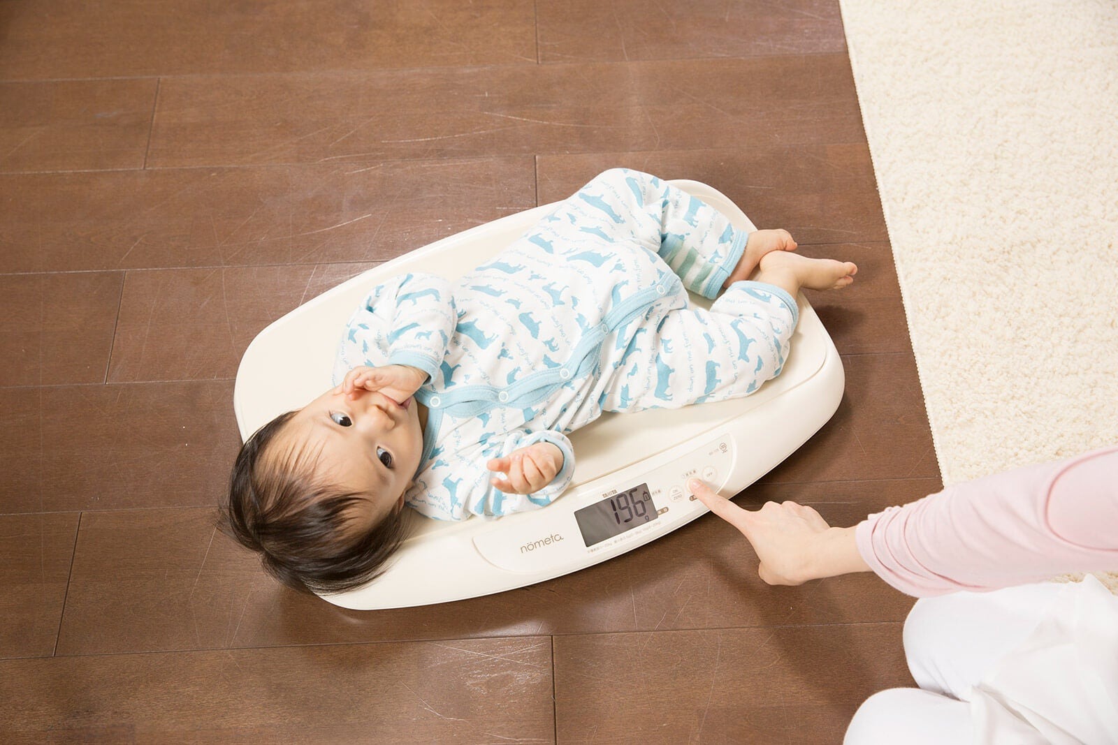 楽天市場】【レビュー特典】タニタ 授乳量機能付き ベビースケール BB