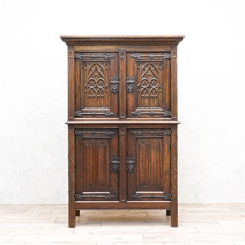 アンティーク 木製キャビネット 彫刻 ヴィンテージ コレクション