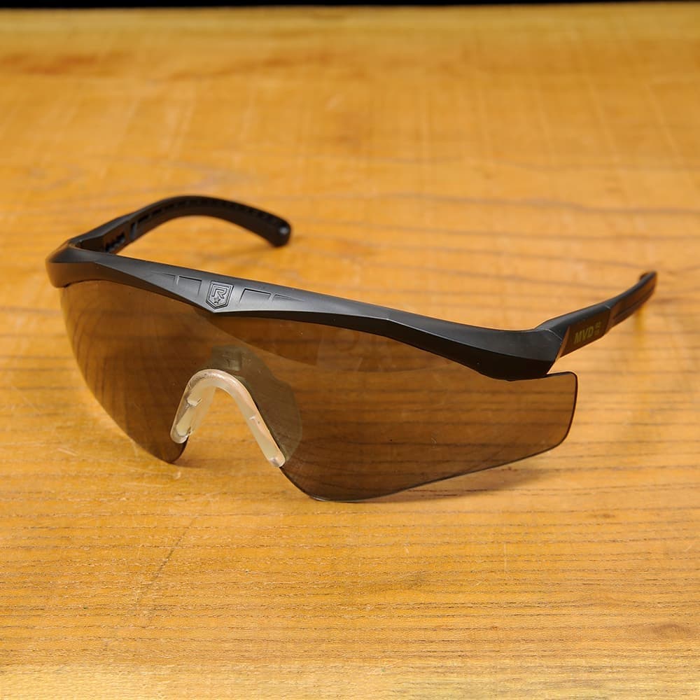 楽天市場】米軍放出品 REVISION シューティンググラス Sawfly MVD 防弾