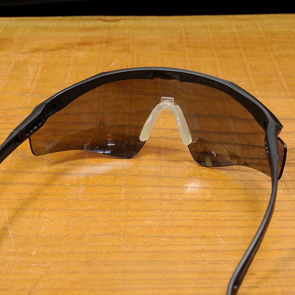 楽天市場】米軍放出品 REVISION シューティンググラス Sawfly MVD 防弾