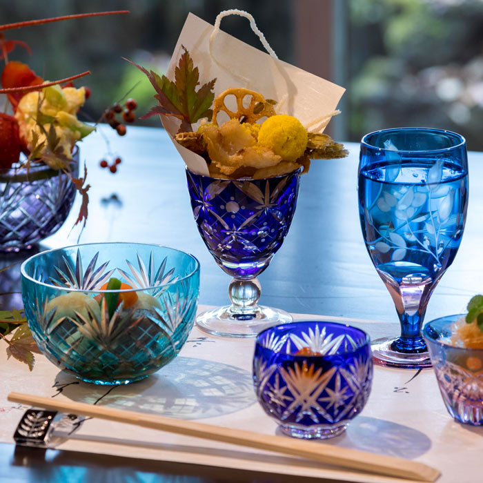 楽天市場】江戸切子 足付グラス 【硝子工房 彩鳳 直営店】 薔薇文様 足