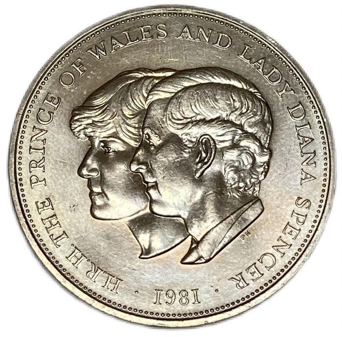 PF69クラウン ダイアナ妃 英国 チャールズ皇太子&ダイアナ・スペンサー