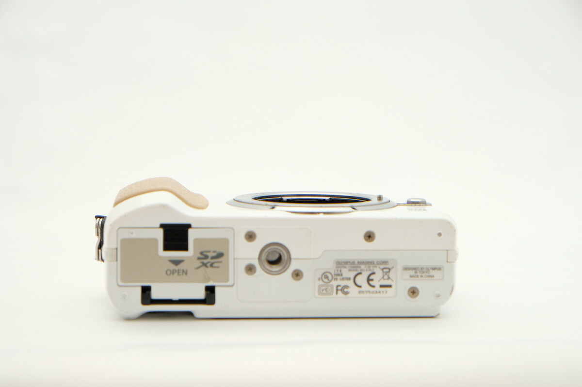 OLYMPUS PEN Lite E-PL2 ボディ ホワイト #964 オリンパス、新