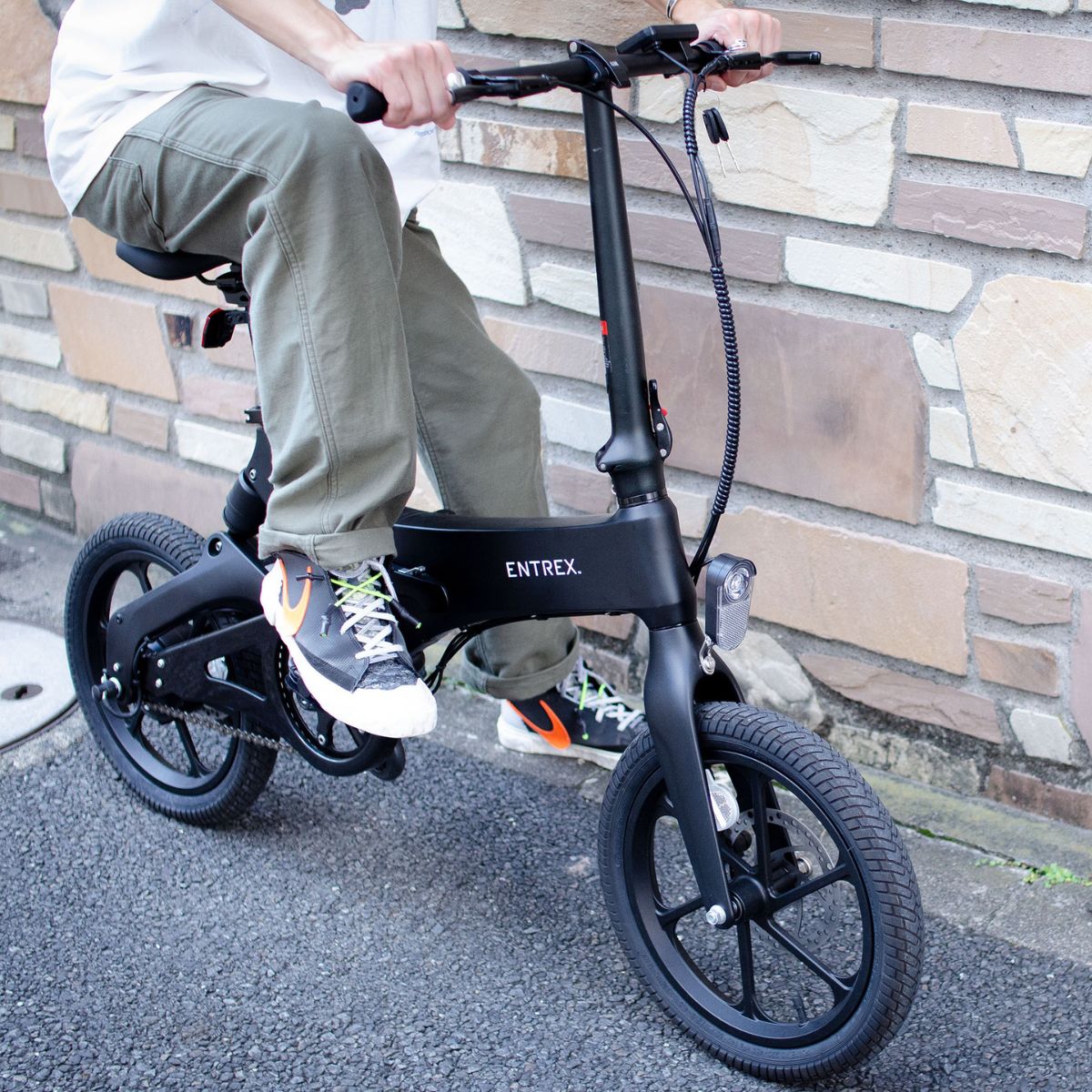 ARCHION 電動アシスト自転車 E-BIKE A02JP 電動自転車 黒 ARCHION 電動