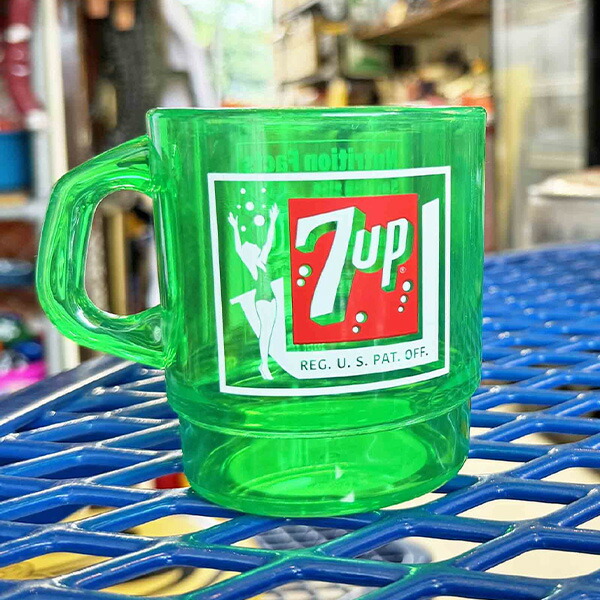 楽天市場】7UP セブンアップ クリア スタッキング マグ マグカップ