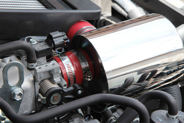 030】 ジムニー JB23 4～10型対応 インテークチャンバー