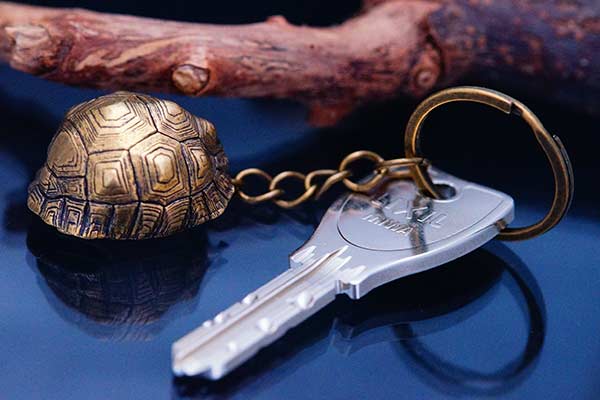 楽天市場】亀 カメ 甲羅 真鍮 鈴 音が鳴る ご長寿 縁起物 ヴィンテージ