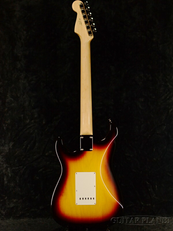 フェンダー・ジャパン、ストラトキャスター - カラー: サンバースト