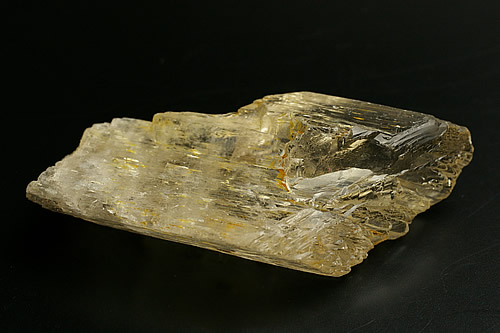 イエロークンツァイト原石 （スポジュメン）アフガニスタン産