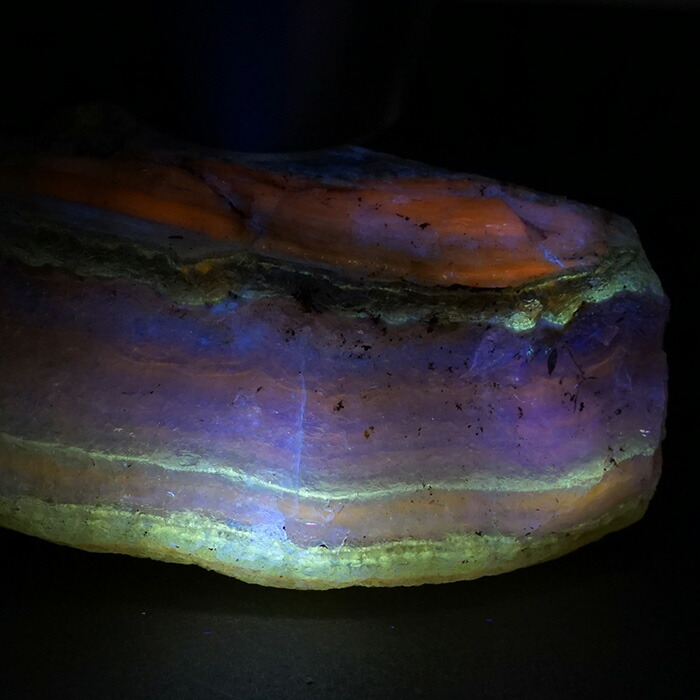 楽天市場】北海道蛍光オパール 原石 約591.4g 北海道産 一点もの