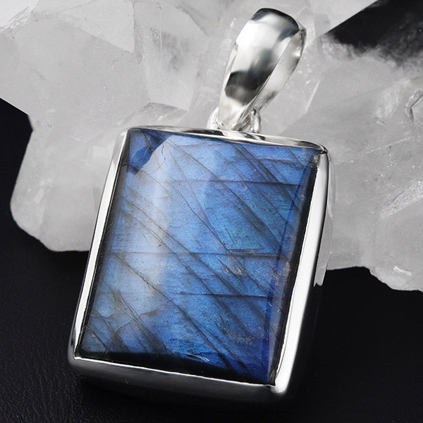 楽天市場】ラブラドライト シルバー ペンダントトップ スクエア 天然石