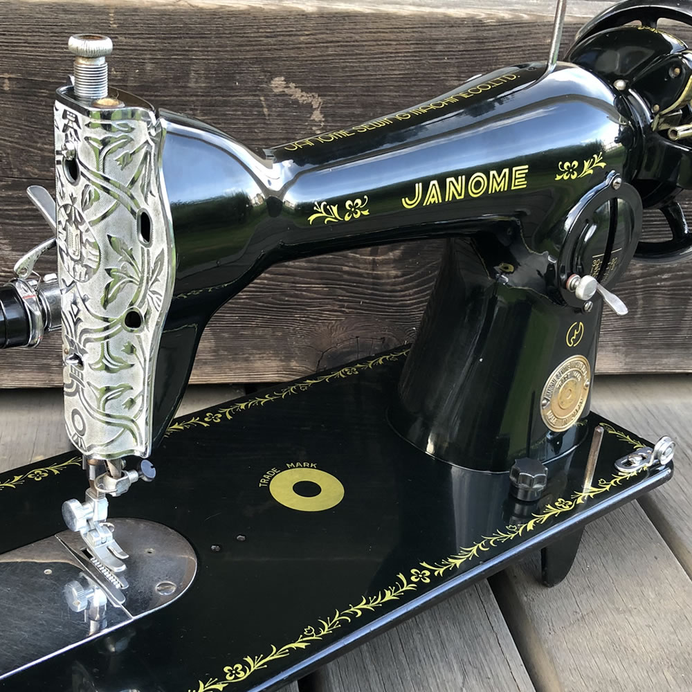 楽天市場】【中古】【超美品】革から布まで、オールマイティに使える