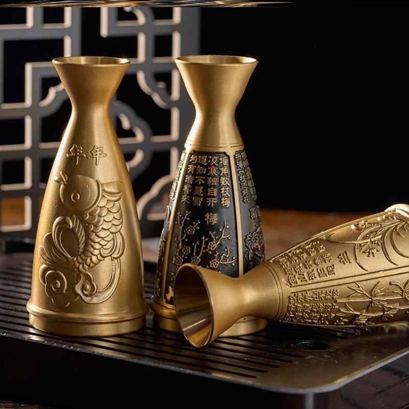 楽天市場】徳利 ワインポット 銅製 古道具 真鍮 酒器 仏殿 グラス 酒杯