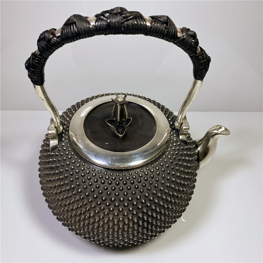 純銀製 玉霰打出 花蕾摘 あられ 湯沸 銀瓶 工芸品 美術品 煎茶道具