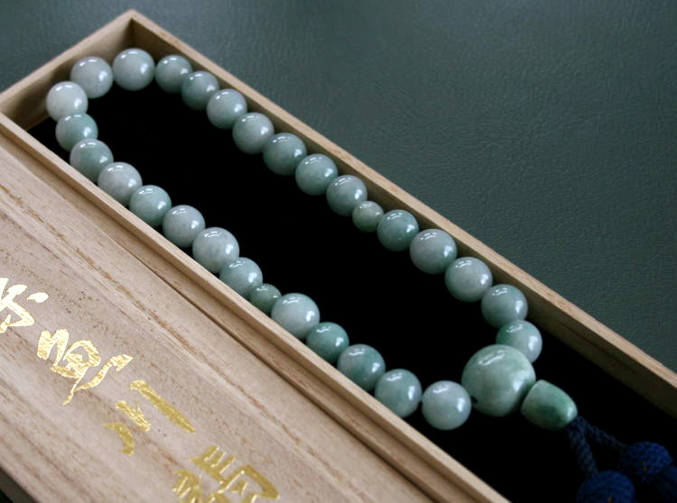 楽天市場】糸魚川翡翠数珠 三砺 作 J00008 : 糸魚川ヒスイの店