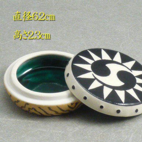 楽天市場】【茶道具】【送料無料】【香合】色絵陣太鼓香合橋本永豊作