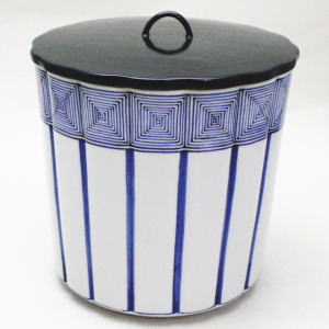 楽天市場】限定【茶器/茶道具 水指（水差し）】 染付 桶側（桶川） 輪