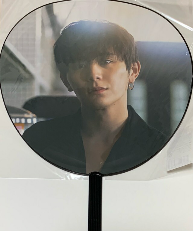 Hey!Say!JUMPまとめ売りCDペンライトうちわグッズ山田涼介有岡大貴 Hey