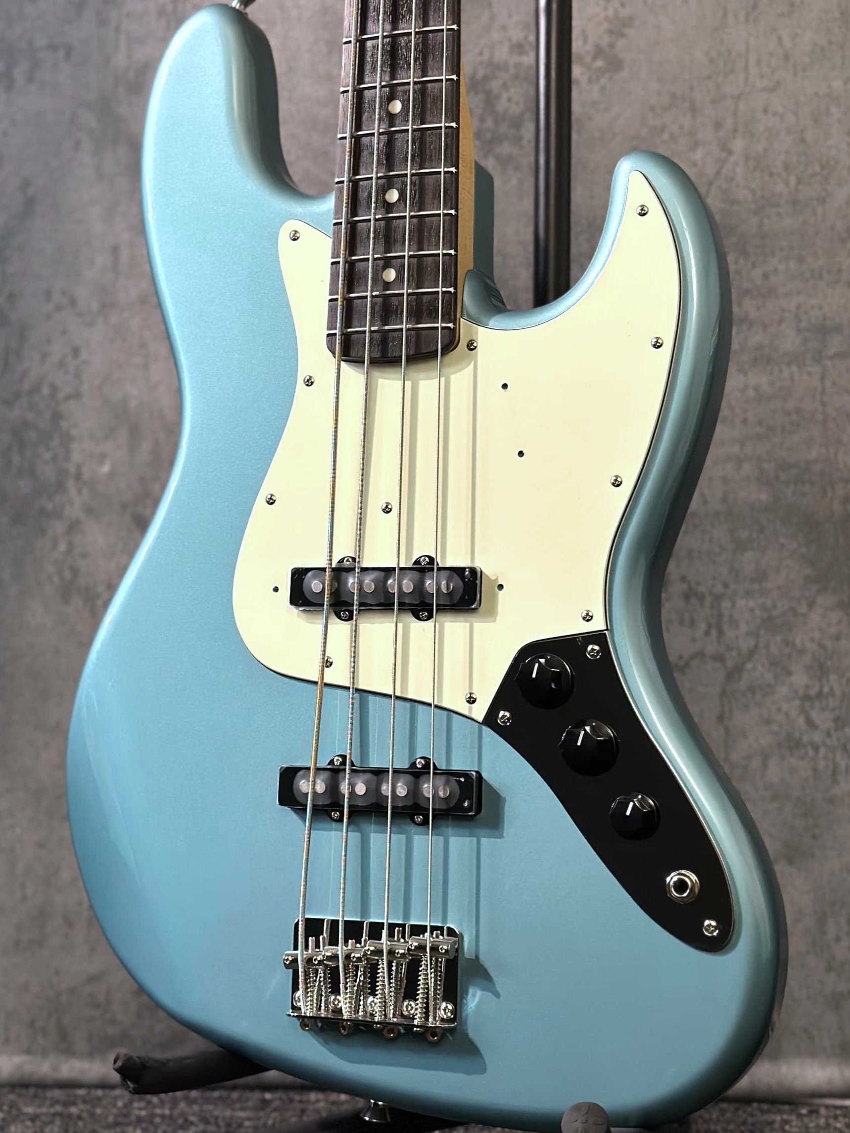 楽天市場】エレキベース（ブランド東海楽器）（ベース｜ギター・ベース