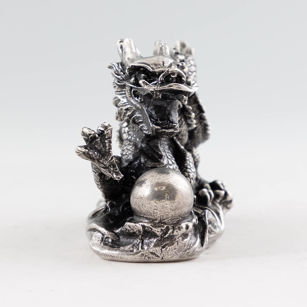 楽天市場】置物 薩摩錫器龍 -TAKACHIHO- 黒漆加工 2024年 干支 辰 龍