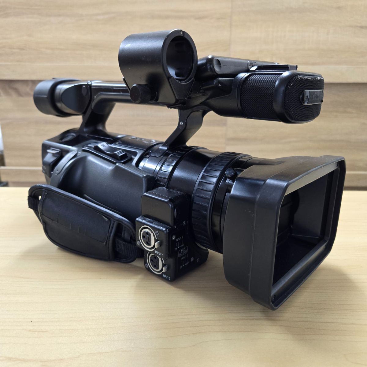 楽天市場】業務用 ビデオカメラ sony（カメラ・ビデオカメラ・光学機器