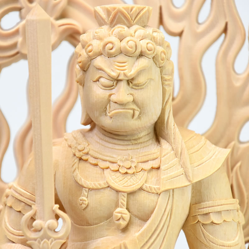 お盆お彼岸大特価 極上彫り☆白木材 不動明王立像1尺立☆お不動さん