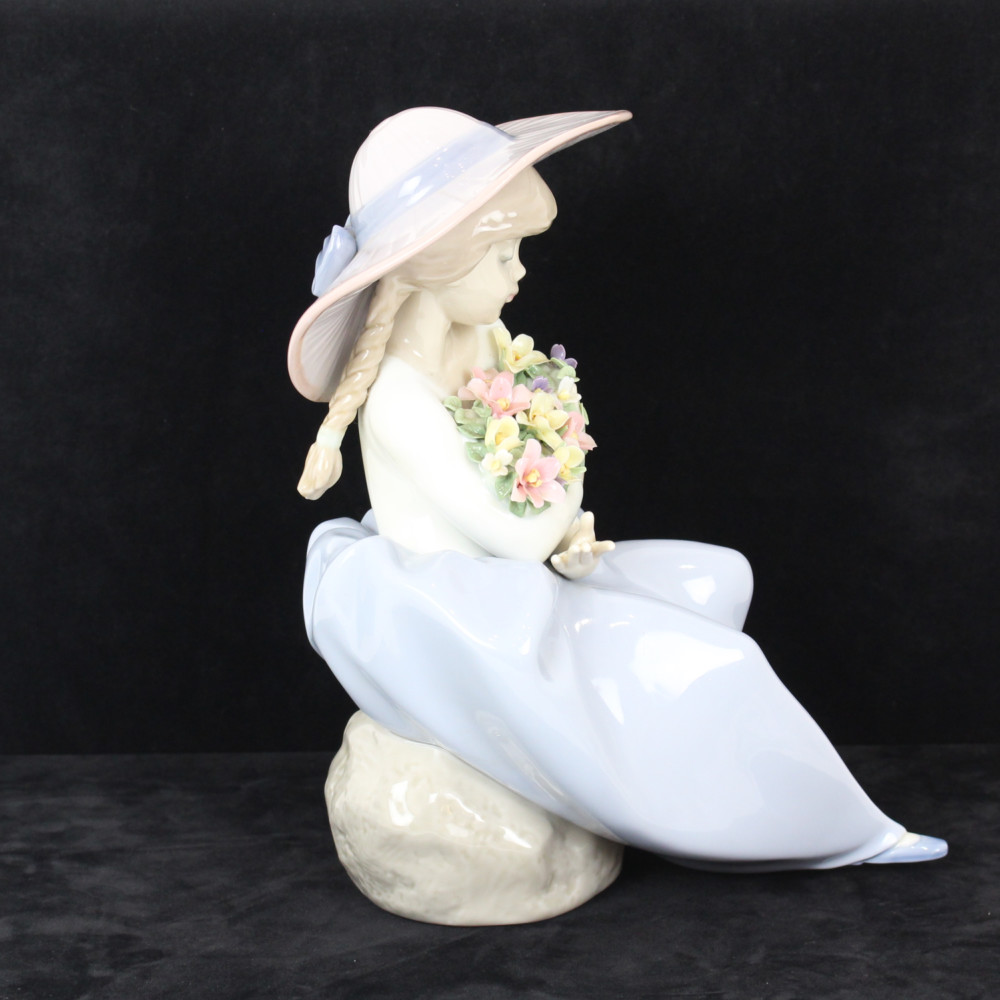 楽天市場】LLADRO リヤドロ 花の香りに包まれて マルチカラー 磁器