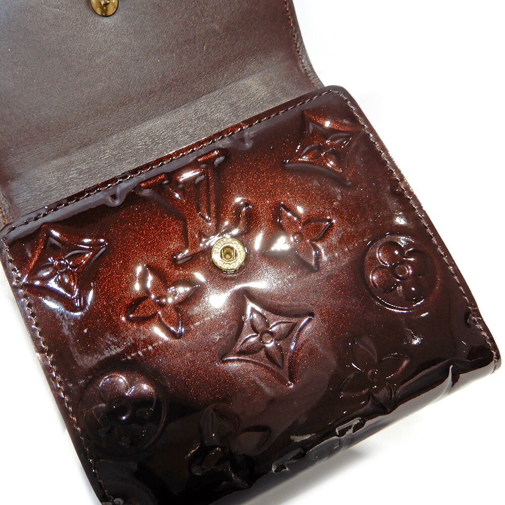 ルイヴィトン モノグラム ヴェルニ ポルトモネ ビエ カルトクレディ