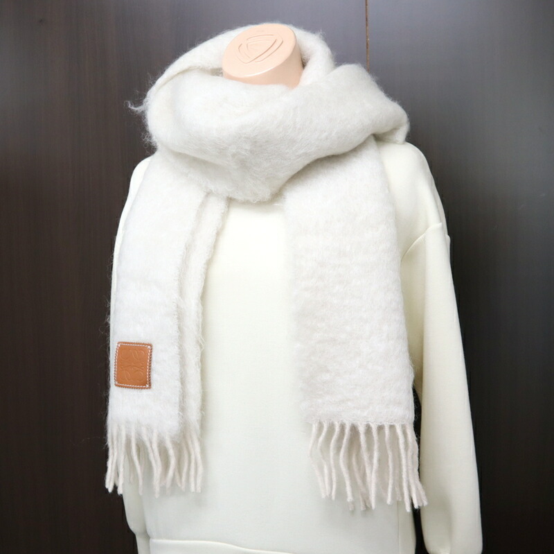 ロエベ マフラー モヘア 白