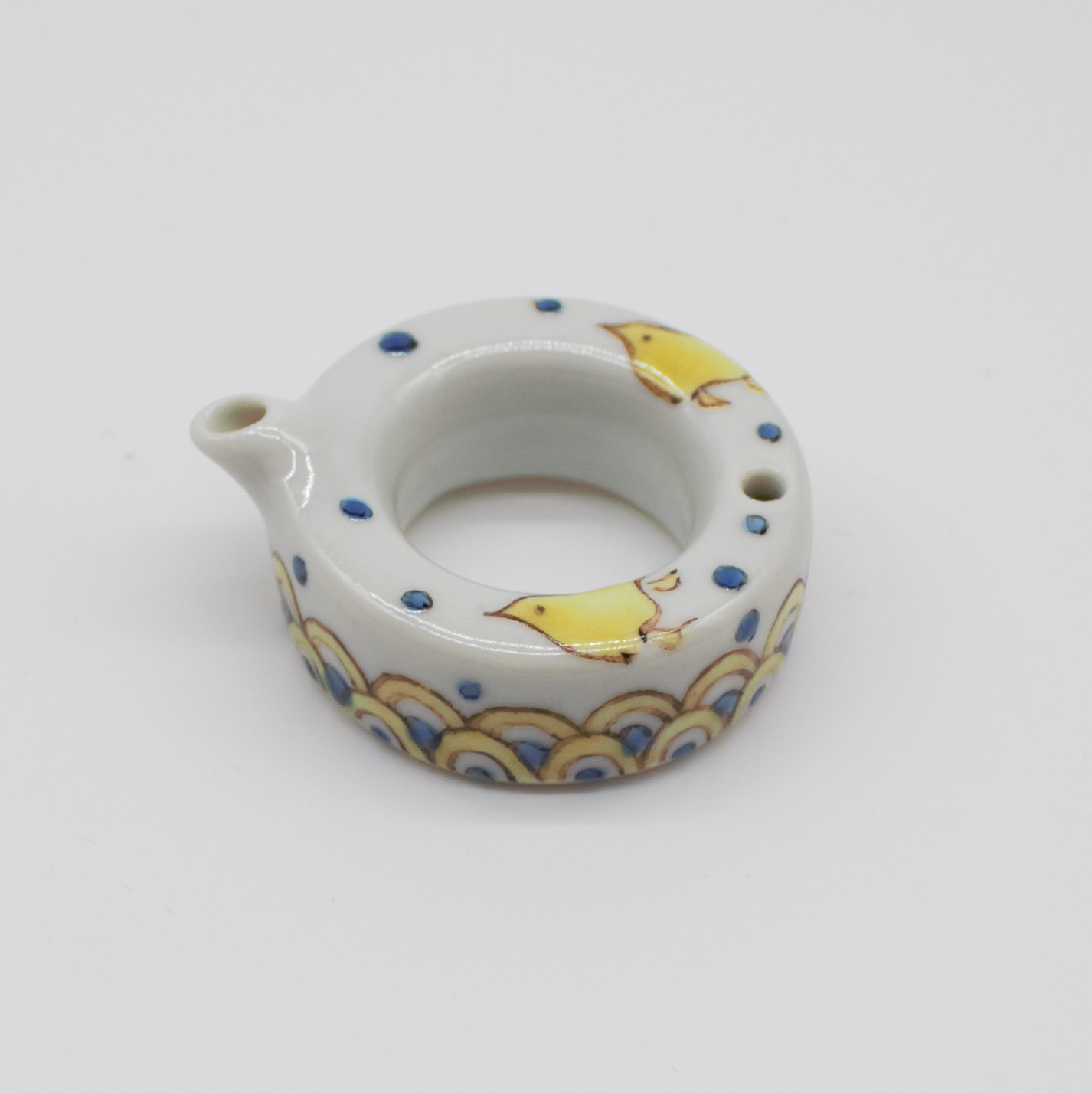 楽天市場】書道 水滴 【九谷×菊屋】 高級水滴 波千鳥 紋様(丸) 焼九谷