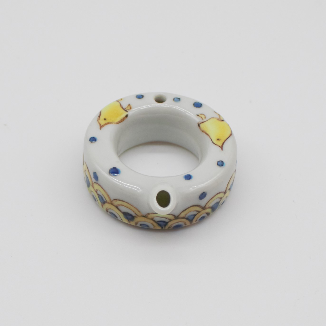 楽天市場】書道 水滴 【九谷×菊屋】 高級水滴 波千鳥 紋様(丸) 焼九谷