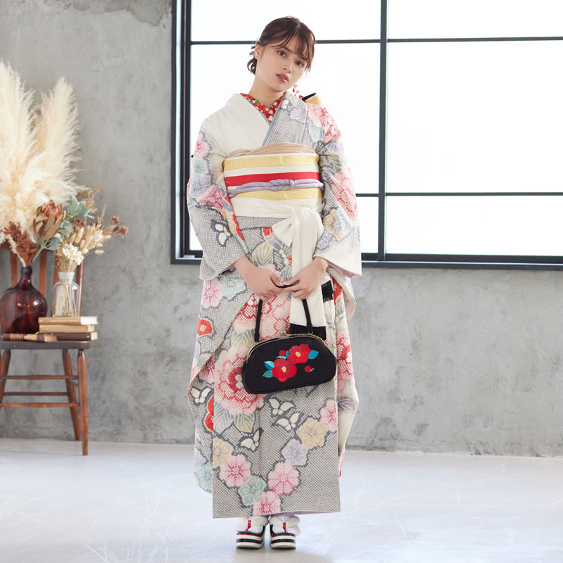 □逸品□総絞り□流水松牡丹菊模様□古典正絹振袖フルセット□成人式