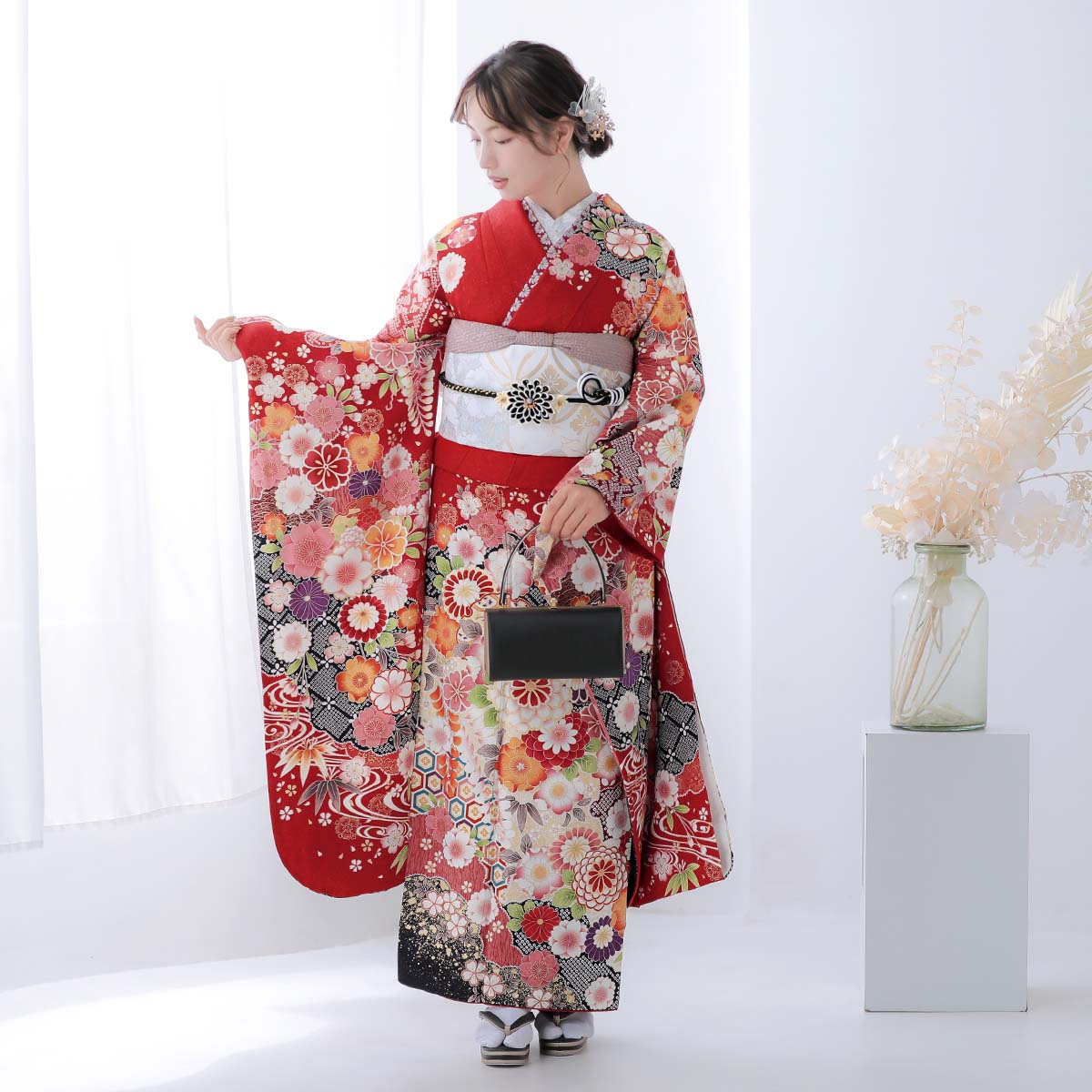 振袖 鳳凰梅 金駒刺繍 枝垂れ桜菊金彩 グリーン 正絹着物 振袖 鳳凰梅 金