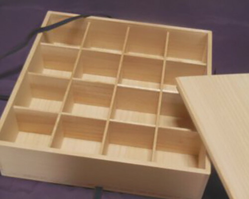 楽天市場】コレクションケース 桐箱 16マス ぐいのみ用保存箱 日本製