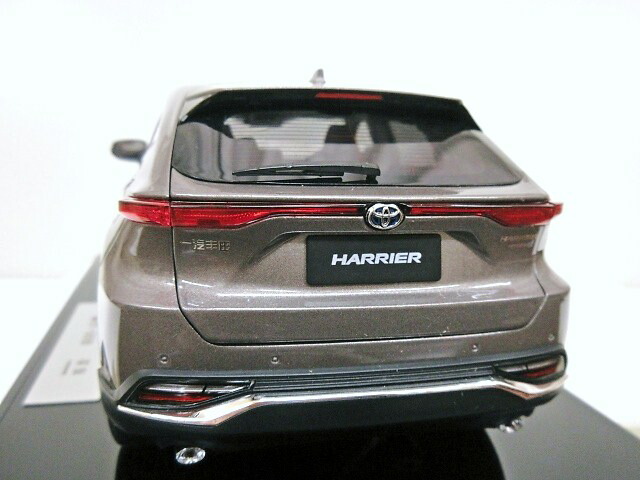 楽天市場】TOYOTA特注 1/18 トヨタ ハリアー (スティールブロンド