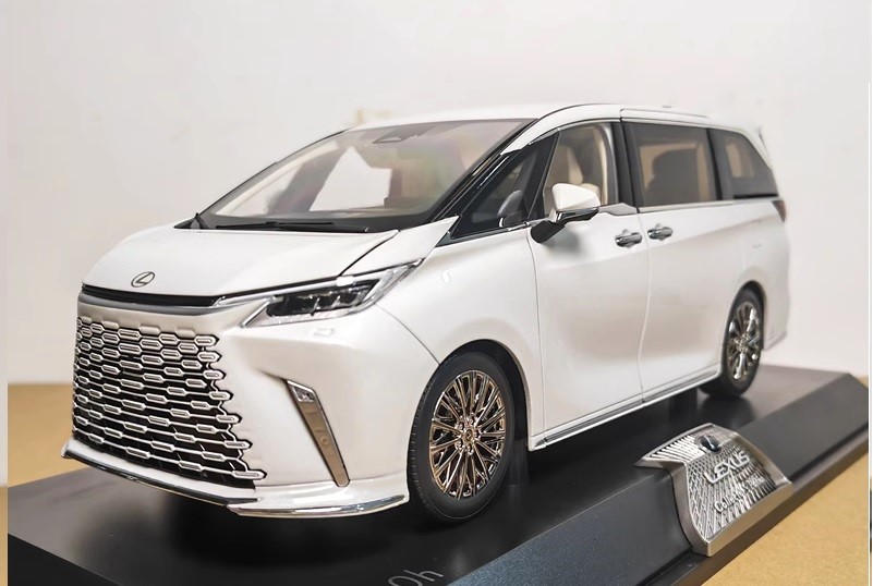 楽天市場】☆LEXUS特注 1/18 レクサス LM 500h エグゼクティブ