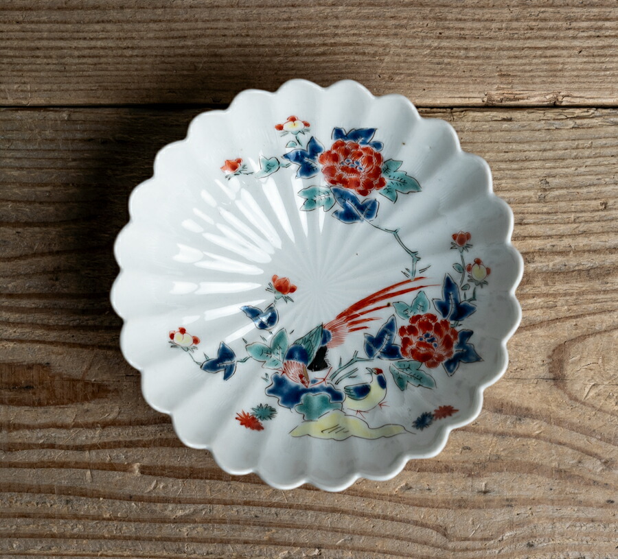 骨董　アンティーク　柿右衛門青磁色絵牡丹文変形皿　向付　皿　柿右衛門 骨董 アンティーク 柿右衛門青磁色絵牡丹文変形皿 向付 皿 柿右衛門 工芸品